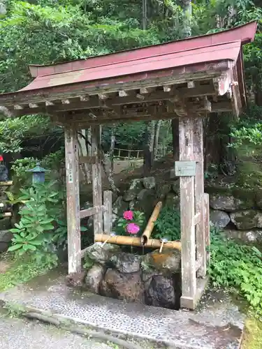 明通寺の手水舎