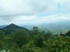 彌彦神社奥宮（御神廟）の景色