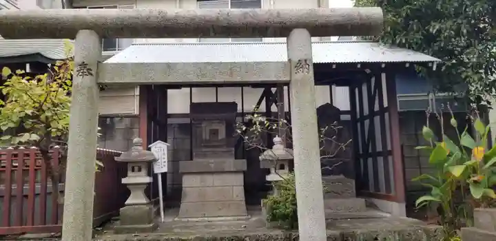 白髭神社の鳥居