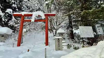 馬頭観音の{uncategorized: "未分類", other: "その他", undefined: "問題あり", building: "その他建物", grave: "お墓", sacred_gate: "鳥居", guardian: "狛犬", statue: "像", buddha: "仏像", history: "歴史", nature: "自然", garden: "庭園", animal: "動物", pagoda: "塔", temizu: "手水舎", mountain_gate: "山門・神門", sanctuary: "本殿・本堂", subordinate: "末社・摂社", art: "芸術", scenery: "景色", jizo: "地蔵", ema: "絵馬", goshuin: "御朱印", omikuji: "おみくじ", items: "授与品その他", amulet: "お守り", goshuincho: "御朱印帳", eats: "食事", festival: "お祭り", votive_dance: "神楽", shichigosan: "七五三参", wedding: "結婚式", experience: "体験その他", initially: "初詣", around: "周辺", anti_infection: "感染症対策"}