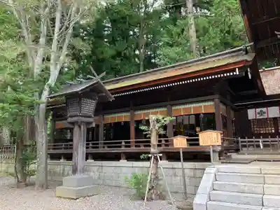 諏訪大社下社秋宮(長野県)