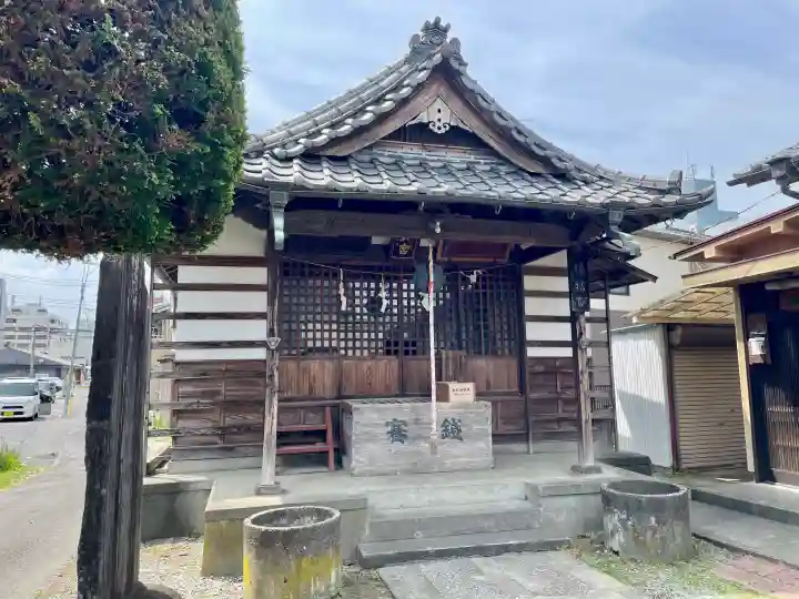 熊谷聖天宮の{uncategorized: "未分類", other: "その他", undefined: "問題あり", building: "その他建物", grave: "お墓", sacred_gate: "鳥居", guardian: "狛犬", statue: "像", buddha: "仏像", history: "歴史", nature: "自然", garden: "庭園", animal: "動物", pagoda: "塔", temizu: "手水舎", mountain_gate: "山門・神門", sanctuary: "本殿・本堂", subordinate: "末社・摂社", art: "芸術", scenery: "景色", jizo: "地蔵", ema: "絵馬", goshuin: "御朱印", omikuji: "おみくじ", items: "授与品その他", amulet: "お守り", goshuincho: "御朱印帳", eats: "食事", festival: "お祭り", votive_dance: "神楽", shichigosan: "七五三参", wedding: "結婚式", experience: "体験その他", initially: "初詣", around: "周辺", anti_infection: "感染症対策"}