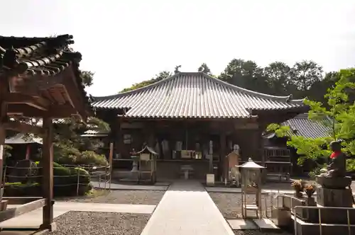 大興寺の本殿