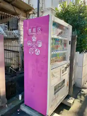 蓮光院の{uncategorized: "未分類", other: "その他", undefined: "問題あり", building: "その他建物", grave: "お墓", sacred_gate: "鳥居", guardian: "狛犬", statue: "像", buddha: "仏像", history: "歴史", nature: "自然", garden: "庭園", animal: "動物", pagoda: "塔", temizu: "手水舎", mountain_gate: "山門・神門", sanctuary: "本殿・本堂", subordinate: "末社・摂社", art: "芸術", scenery: "景色", jizo: "地蔵", ema: "絵馬", goshuin: "御朱印", omikuji: "おみくじ", items: "授与品その他", amulet: "お守り", goshuincho: "御朱印帳", eats: "食事", festival: "お祭り", votive_dance: "神楽", shichigosan: "七五三参", wedding: "結婚式", experience: "体験その他", initially: "初詣", around: "周辺", anti_infection: "感染症対策"}
