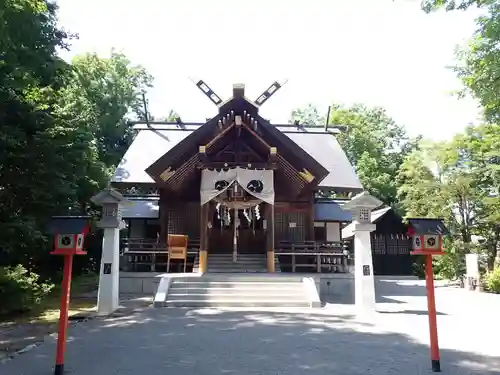 比布神社の本殿