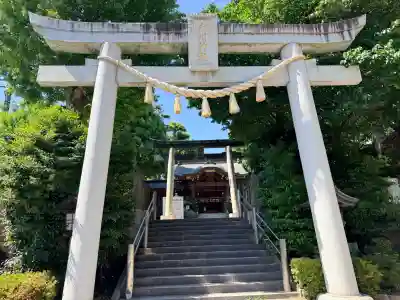 鳩ヶ谷氷川神社の{uncategorized: "未分類", other: "その他", undefined: "問題あり", building: "その他建物", grave: "お墓", sacred_gate: "鳥居", guardian: "狛犬", statue: "像", buddha: "仏像", history: "歴史", nature: "自然", garden: "庭園", animal: "動物", pagoda: "塔", temizu: "手水舎", mountain_gate: "山門・神門", sanctuary: "本殿・本堂", subordinate: "末社・摂社", art: "芸術", scenery: "景色", jizo: "地蔵", ema: "絵馬", goshuin: "御朱印", omikuji: "おみくじ", items: "授与品その他", amulet: "お守り", goshuincho: "御朱印帳", eats: "食事", festival: "お祭り", votive_dance: "神楽", shichigosan: "七五三参", wedding: "結婚式", experience: "体験その他", initially: "初詣", around: "周辺", anti_infection: "感染症対策"}