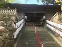 吉備津神社の山門・神門