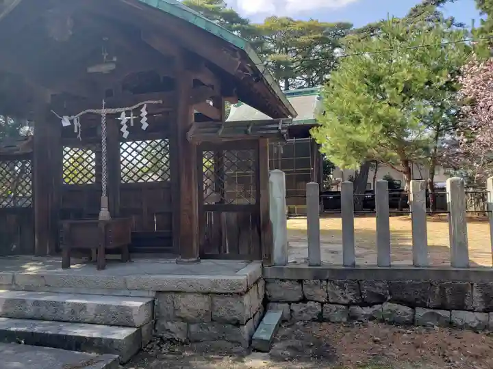 松原神社の本殿・本堂