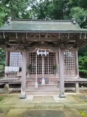 関神社の本殿
