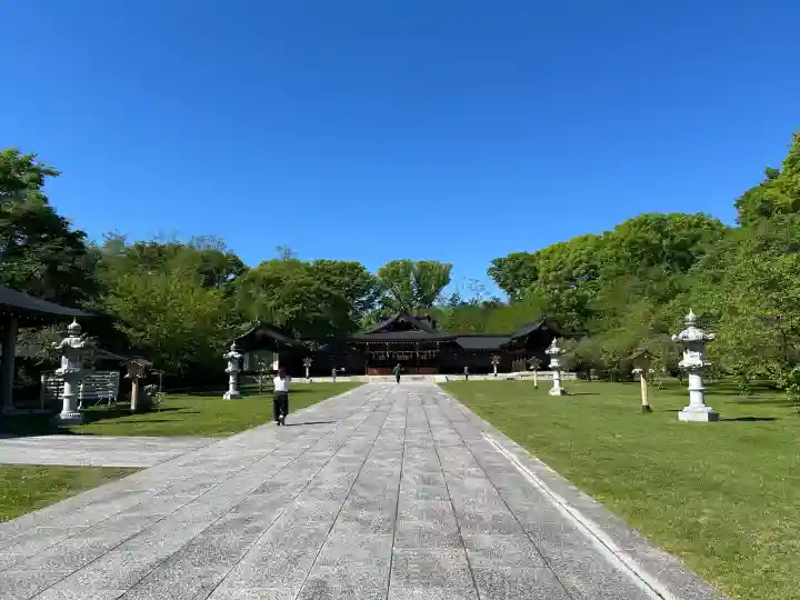 長野縣護國神社の{uncategorized: "未分類", other: "その他", undefined: "問題あり", building: "その他建物", grave: "お墓", sacred_gate: "鳥居", guardian: "狛犬", statue: "像", buddha: "仏像", history: "歴史", nature: "自然", garden: "庭園", animal: "動物", pagoda: "塔", temizu: "手水舎", mountain_gate: "山門・神門", sanctuary: "本殿・本堂", subordinate: "末社・摂社", art: "芸術", scenery: "景色", jizo: "地蔵", ema: "絵馬", goshuin: "御朱印", omikuji: "おみくじ", items: "授与品その他", amulet: "お守り", goshuincho: "御朱印帳", eats: "食事", festival: "お祭り", votive_dance: "神楽", shichigosan: "七五三参", wedding: "結婚式", experience: "体験その他", initially: "初詣", around: "周辺", anti_infection: "感染症対策"}