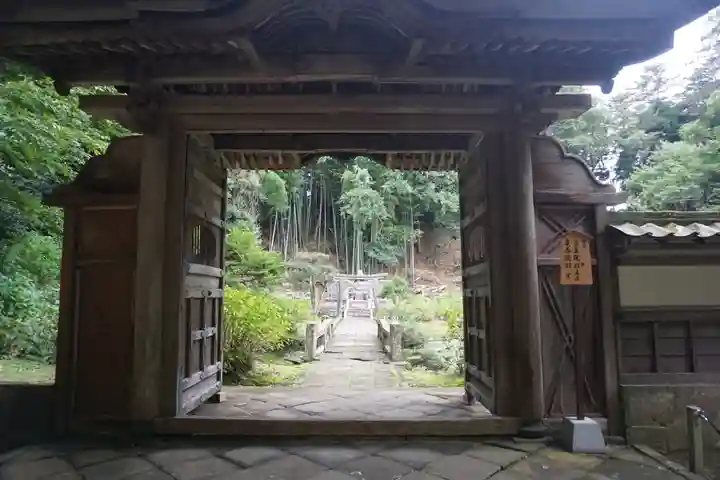 月照寺の山門・神門