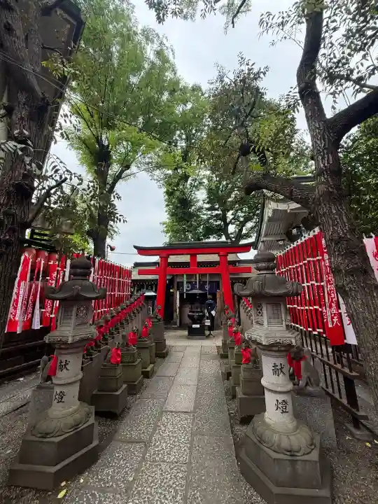 豊川稲荷東京別院の{uncategorized: "未分類", other: "その他", undefined: "問題あり", building: "その他建物", grave: "お墓", sacred_gate: "鳥居", guardian: "狛犬", statue: "像", buddha: "仏像", history: "歴史", nature: "自然", garden: "庭園", animal: "動物", pagoda: "塔", temizu: "手水舎", mountain_gate: "山門・神門", sanctuary: "本殿・本堂", subordinate: "末社・摂社", art: "芸術", scenery: "景色", jizo: "地蔵", ema: "絵馬", goshuin: "御朱印", omikuji: "おみくじ", items: "授与品その他", amulet: "お守り", goshuincho: "御朱印帳", eats: "食事", festival: "お祭り", votive_dance: "神楽", shichigosan: "七五三参", wedding: "結婚式", experience: "体験その他", initially: "初詣", around: "周辺", anti_infection: "感染症対策"}