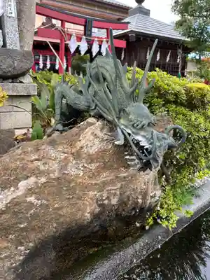 富士浅間宮の手水舎