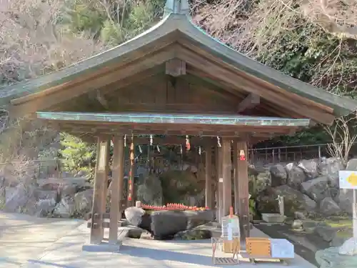 鎌倉宮の手水舎