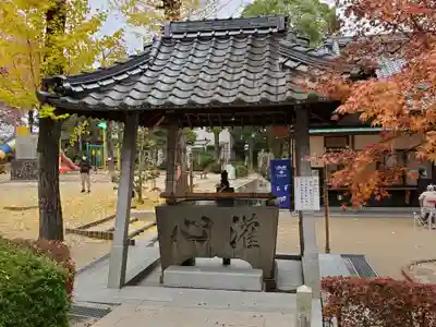 御建神社の手水舎