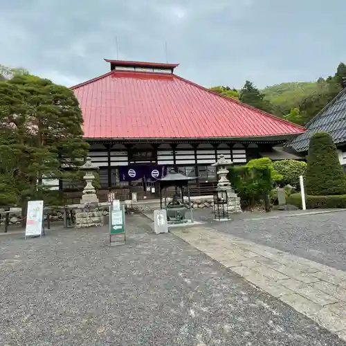 岩松院の本殿・本堂