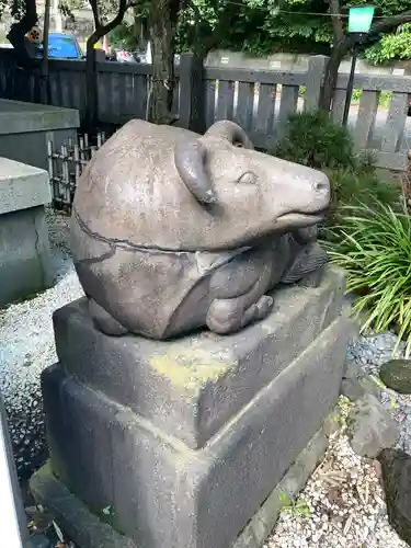 牛天神北野神社の狛犬