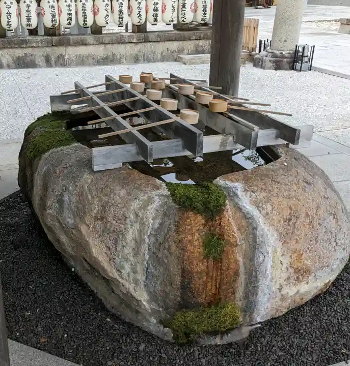 桑名宗社(春日神社)の{uncategorized: "未分類", other: "その他", undefined: "問題あり", building: "その他建物", grave: "お墓", sacred_gate: "鳥居", guardian: "狛犬", statue: "像", buddha: "仏像", history: "歴史", nature: "自然", garden: "庭園", animal: "動物", pagoda: "塔", temizu: "手水舎", mountain_gate: "山門・神門", sanctuary: "本殿・本堂", subordinate: "末社・摂社", art: "芸術", scenery: "景色", jizo: "地蔵", ema: "絵馬", goshuin: "御朱印", omikuji: "おみくじ", items: "授与品その他", amulet: "お守り", goshuincho: "御朱印帳", eats: "食事", festival: "お祭り", votive_dance: "神楽", shichigosan: "七五三参", wedding: "結婚式", experience: "体験その他", initially: "初詣", around: "周辺", anti_infection: "感染症対策"}