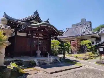 高顕寺の本殿・本堂