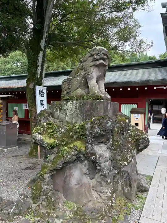 大國魂神社の{uncategorized: "未分類", other: "その他", undefined: "問題あり", building: "その他建物", grave: "お墓", sacred_gate: "鳥居", guardian: "狛犬", statue: "像", buddha: "仏像", history: "歴史", nature: "自然", garden: "庭園", animal: "動物", pagoda: "塔", temizu: "手水舎", mountain_gate: "山門・神門", sanctuary: "本殿・本堂", subordinate: "末社・摂社", art: "芸術", scenery: "景色", jizo: "地蔵", ema: "絵馬", goshuin: "御朱印", omikuji: "おみくじ", items: "授与品その他", amulet: "お守り", goshuincho: "御朱印帳", eats: "食事", festival: "お祭り", votive_dance: "神楽", shichigosan: "七五三参", wedding: "結婚式", experience: "体験その他", initially: "初詣", around: "周辺", anti_infection: "感染症対策"}