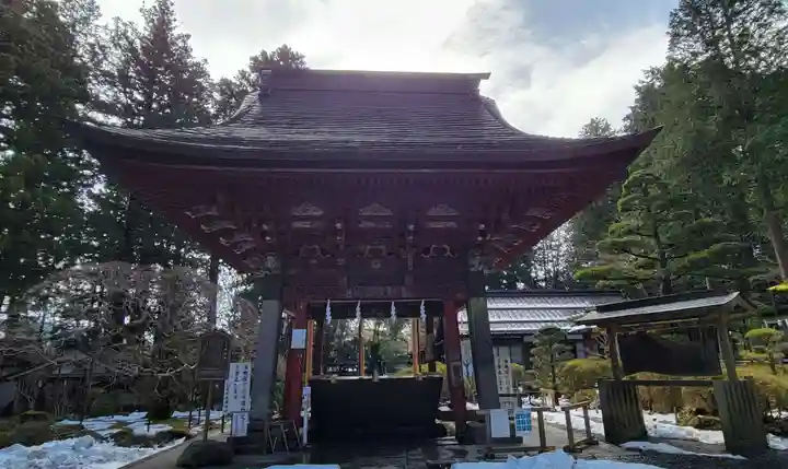 北口本宮冨士浅間神社の手水舎