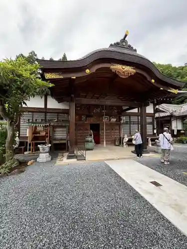大慈寺の本殿・本堂