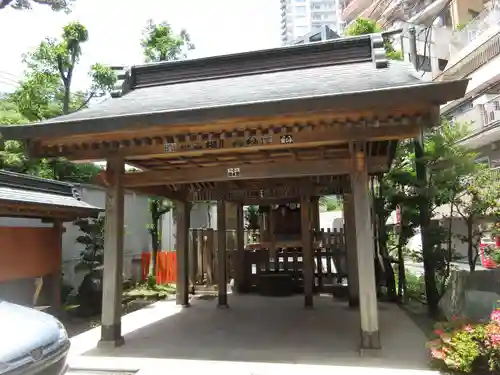 境稲荷神社の本殿・本堂
