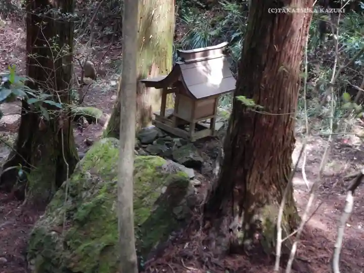 賀毗禮神宮の末社・摂社