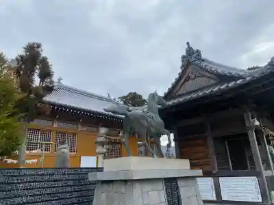 八幡神社の{uncategorized: "未分類", other: "その他", undefined: "問題あり", building: "その他建物", grave: "お墓", sacred_gate: "鳥居", guardian: "狛犬", statue: "像", buddha: "仏像", history: "歴史", nature: "自然", garden: "庭園", animal: "動物", pagoda: "塔", temizu: "手水舎", mountain_gate: "山門・神門", sanctuary: "本殿・本堂", subordinate: "末社・摂社", art: "芸術", scenery: "景色", jizo: "地蔵", ema: "絵馬", goshuin: "御朱印", omikuji: "おみくじ", items: "授与品その他", amulet: "お守り", goshuincho: "御朱印帳", eats: "食事", festival: "お祭り", votive_dance: "神楽", shichigosan: "七五三参", wedding: "結婚式", experience: "体験その他", initially: "初詣", around: "周辺", anti_infection: "感染症対策"}