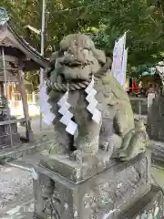 海南神社の狛犬