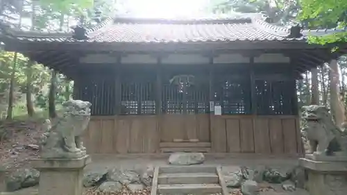 小山神社の本殿・本堂