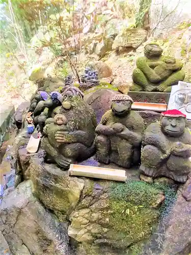 仁比山神社の狛犬