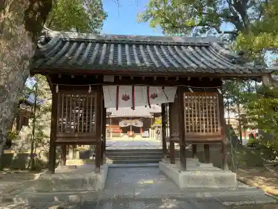烏須井八幡神社の{uncategorized: "未分類", other: "その他", undefined: "問題あり", building: "その他建物", grave: "お墓", sacred_gate: "鳥居", guardian: "狛犬", statue: "像", buddha: "仏像", history: "歴史", nature: "自然", garden: "庭園", animal: "動物", pagoda: "塔", temizu: "手水舎", mountain_gate: "山門・神門", sanctuary: "本殿・本堂", subordinate: "末社・摂社", art: "芸術", scenery: "景色", jizo: "地蔵", ema: "絵馬", goshuin: "御朱印", omikuji: "おみくじ", items: "授与品その他", amulet: "お守り", goshuincho: "御朱印帳", eats: "食事", festival: "お祭り", votive_dance: "神楽", shichigosan: "七五三参", wedding: "結婚式", experience: "体験その他", initially: "初詣", around: "周辺", anti_infection: "感染症対策"}