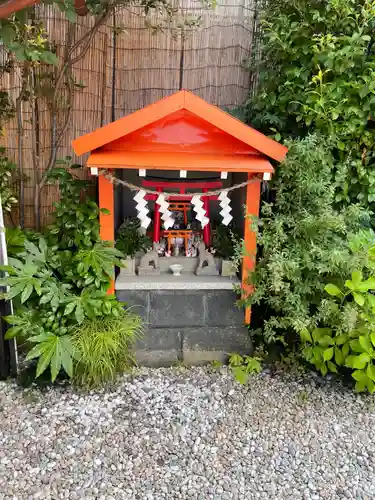 豊受稲荷本宮の末社・摂社