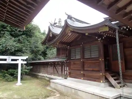 速谷神社の本殿・本堂