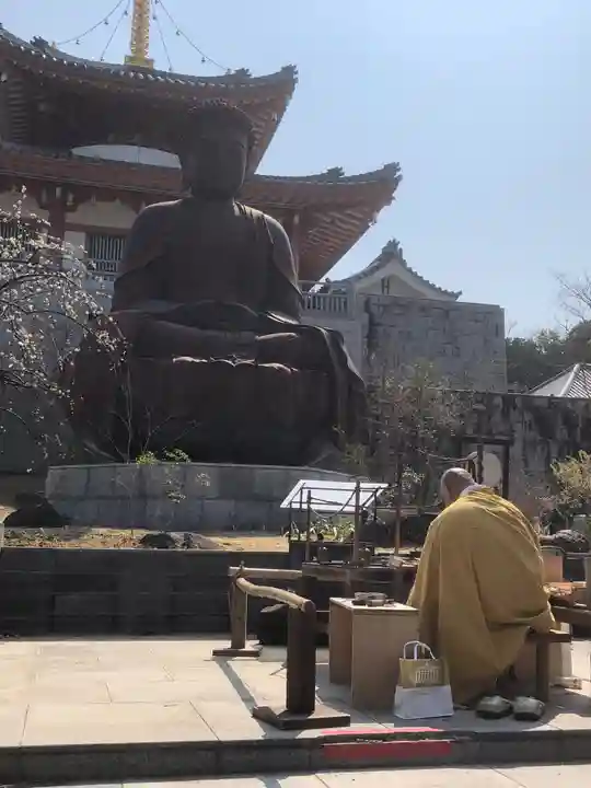 八事山 興正寺の仏像