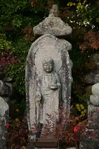 石塔寺(滋賀県)