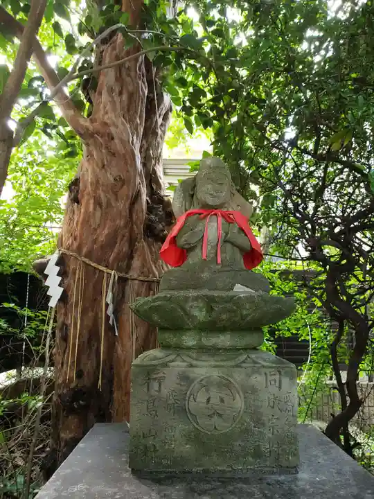 須賀神社の狛犬