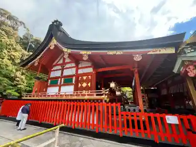 伏見稲荷大社の{uncategorized: "未分類", other: "その他", undefined: "問題あり", building: "その他建物", grave: "お墓", sacred_gate: "鳥居", guardian: "狛犬", statue: "像", buddha: "仏像", history: "歴史", nature: "自然", garden: "庭園", animal: "動物", pagoda: "塔", temizu: "手水舎", mountain_gate: "山門・神門", sanctuary: "本殿・本堂", subordinate: "末社・摂社", art: "芸術", scenery: "景色", jizo: "地蔵", ema: "絵馬", goshuin: "御朱印", omikuji: "おみくじ", items: "授与品その他", amulet: "お守り", goshuincho: "御朱印帳", eats: "食事", festival: "お祭り", votive_dance: "神楽", shichigosan: "七五三参", wedding: "結婚式", experience: "体験その他", initially: "初詣", around: "周辺", anti_infection: "感染症対策"}
