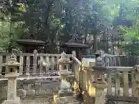 山辺御縣坐神社の末社・摂社