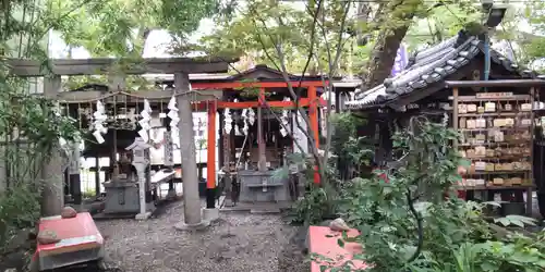 若一神社の末社