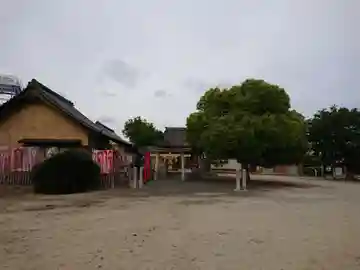 稲荷社(寄住町)の本殿・本堂