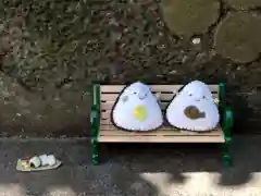 高木神社の像