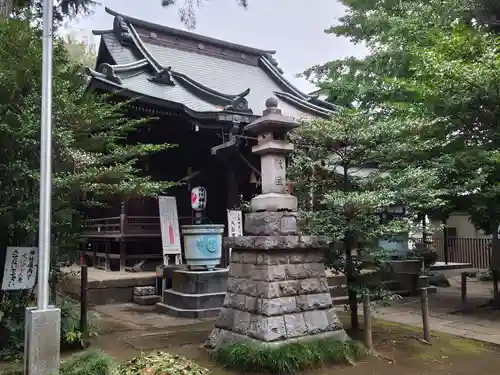 上高田氷川神社の本殿