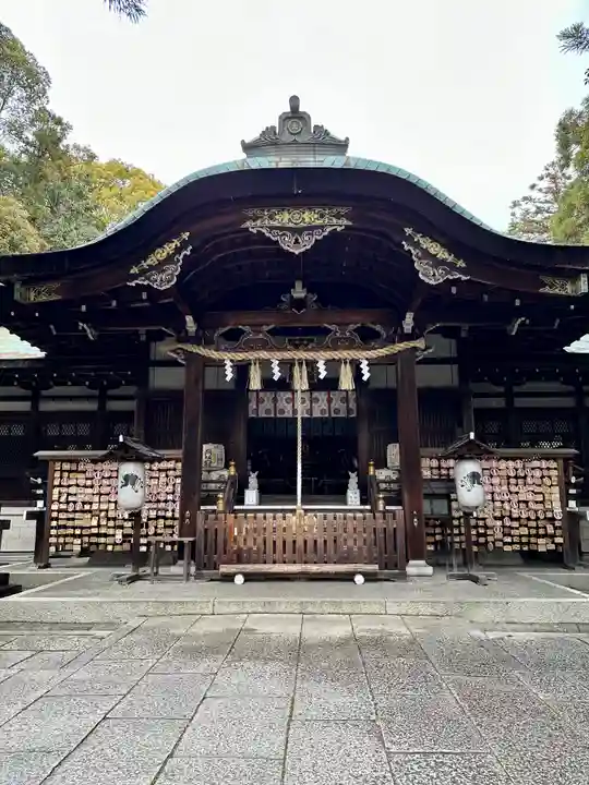 岡崎神社の本殿・本堂