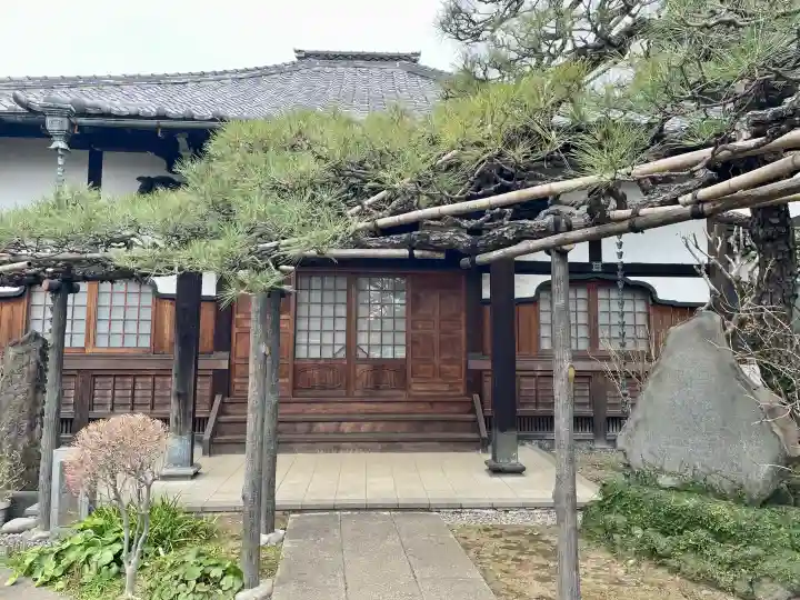 妙情寺の{uncategorized: "未分類", other: "その他", undefined: "問題あり", building: "その他建物", grave: "お墓", sacred_gate: "鳥居", guardian: "狛犬", statue: "像", buddha: "仏像", history: "歴史", nature: "自然", garden: "庭園", animal: "動物", pagoda: "塔", temizu: "手水舎", mountain_gate: "山門・神門", sanctuary: "本殿・本堂", subordinate: "末社・摂社", art: "芸術", scenery: "景色", jizo: "地蔵", ema: "絵馬", goshuin: "御朱印", omikuji: "おみくじ", items: "授与品その他", amulet: "お守り", goshuincho: "御朱印帳", eats: "食事", festival: "お祭り", votive_dance: "神楽", shichigosan: "七五三参", wedding: "結婚式", experience: "体験その他", initially: "初詣", around: "周辺", anti_infection: "感染症対策"}