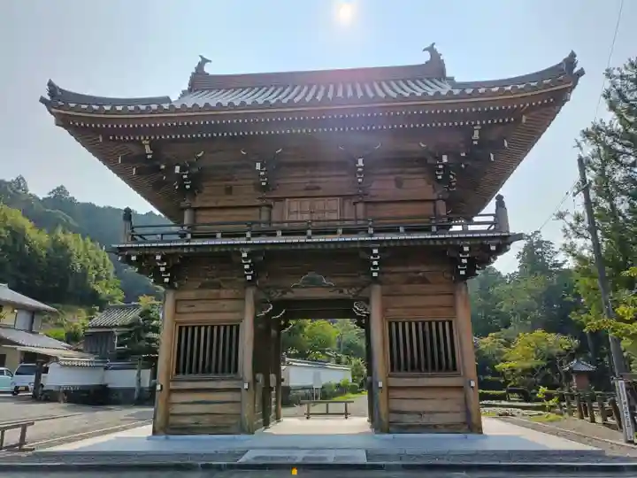 丹生大師 神宮寺の山門・神門