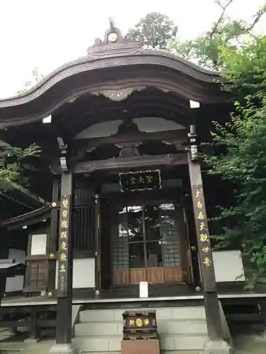 高幡不動尊　金剛寺の本殿・本堂