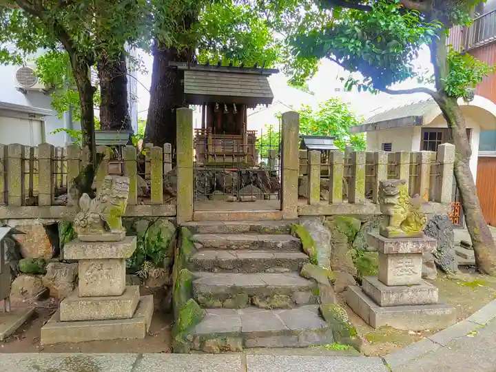 横田神社の本殿・本堂