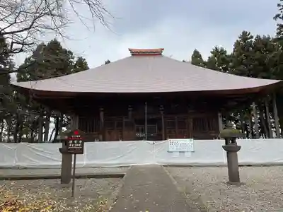 勝常寺の本殿・本堂
